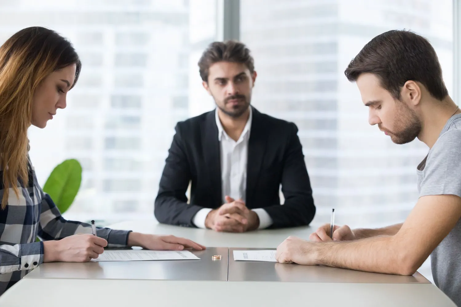 How EH Mediation Guides Couples Toward Fair and Balanced Outcomes Peterborough